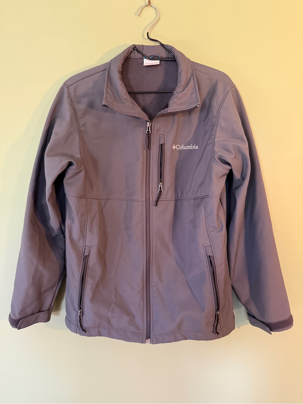 Columbia Softshell Jacket - Picture 2 of 4